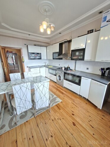 Satılır 2 otaqlı yeni tikili 85 m², İnşaatçılar m., photo 1 from 20