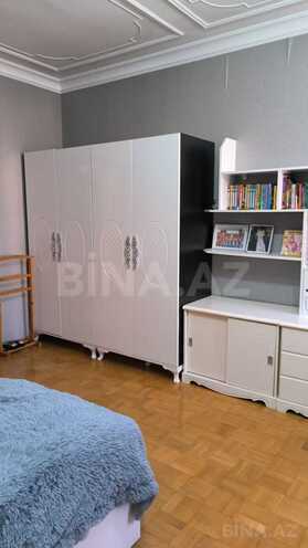 Satılır 7 otaqlı həyət evi/bağ evi 400 m², Həzi Aslanov q., photo 15 from 32