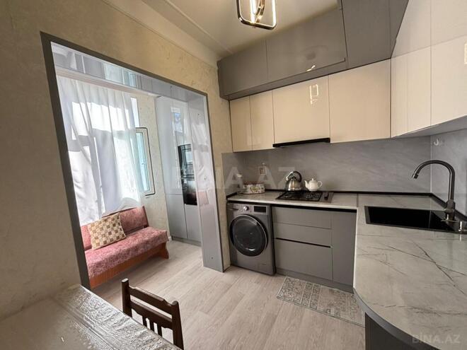 Satılır 2 otaqlı köhnə tikili 65 m², Xalqlar Dostluğu m., photo 7 from 16