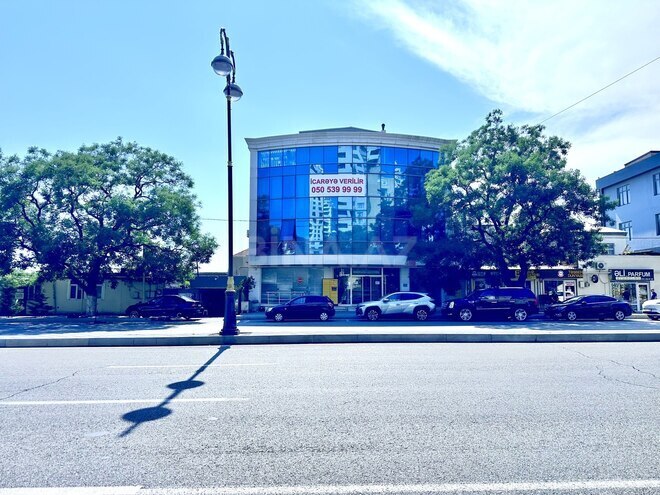İcarəyə verilir 10 otaqlı ofis 300 m², İnşaatçılar m., photo 1 from 32