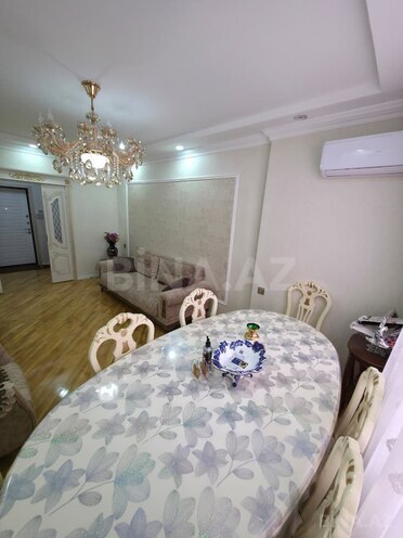 Сдаётся 3-комн. новостройка 75 м², м. Иншаатчылар, photo 3 from 15