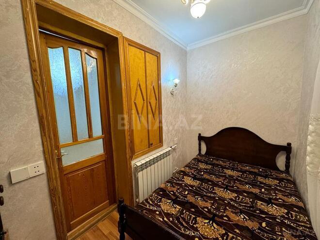 Satılır 3 otaqlı köhnə tikili 55 m², Azadlıq Prospekti m., photo 12 from 19