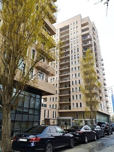 Satılır 3 otaqlı yeni tikili 90 m², 28 May m., photo 1 from 14