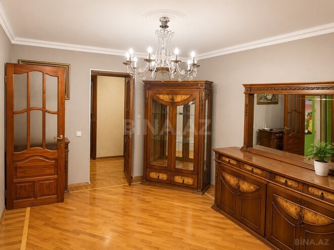 Satılır 3 otaqlı köhnə tikili 93 m², Gənclik m., photo 6 from 10