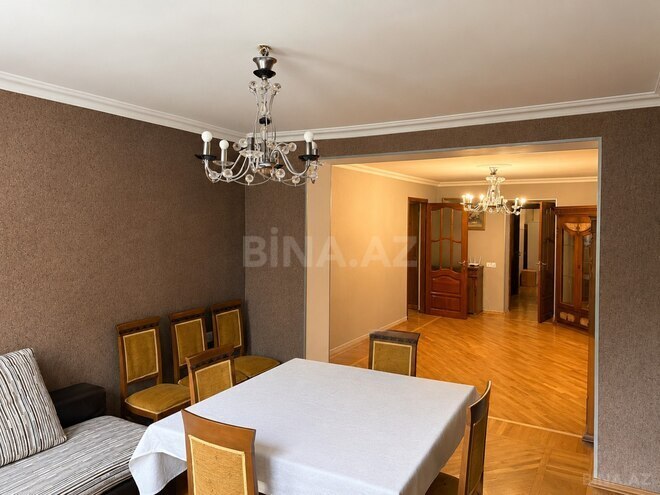 Satılır 3 otaqlı köhnə tikili 93 m², Gənclik m., photo 3 from 10