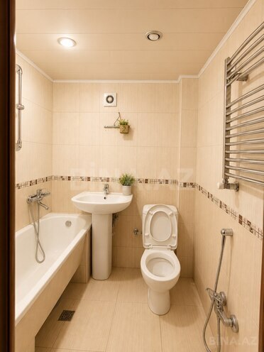 Satılır 3 otaqlı köhnə tikili 93 m², Gənclik m., photo 8 from 10