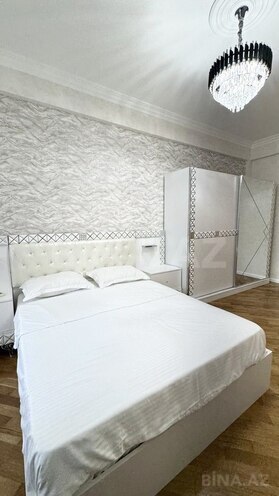 İcarəyə verilir 3 otaqlı yeni tikili 160 m², 28 May m., photo 19 from 27
