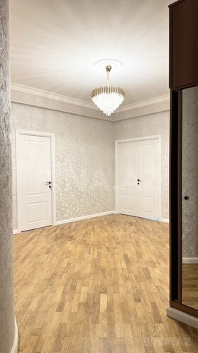 İcarəyə verilir 3 otaqlı yeni tikili 160 m², 28 May m., photo 13 from 27