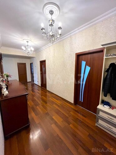 Satılır 3 otaqlı yeni tikili 130 m², Xalqlar Dostluğu m., photo 8 from 13