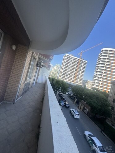 Продаётся 3-комн. новостройка 150 м², м. Гянджлик, photo 18 from 26