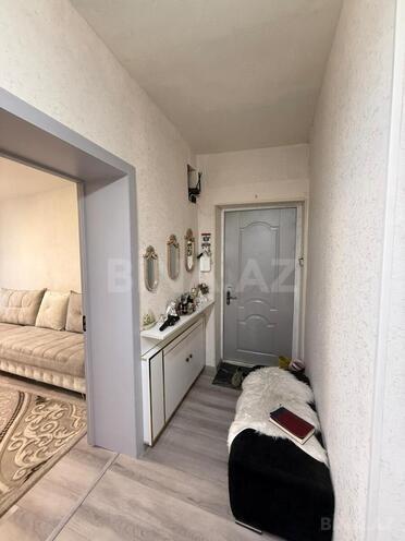 Satılır 3 otaqlı köhnə tikili 100 m², İnşaatçılar m., photo 1 from 11