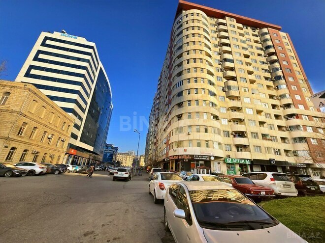 Продаётся 2-комн. новостройка 51 м², м. Шах Исмаил Хатаи, photo 1 from 12