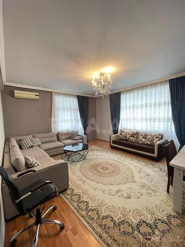 Сдаётся 2-комн. новостройка 100 м², м. Нариман Нариманов, photo 1 from 17