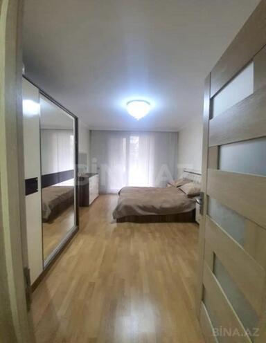 Satılır 3 otaqlı köhnə tikili 70 m², 20 Yanvar m., photo 3 from 14