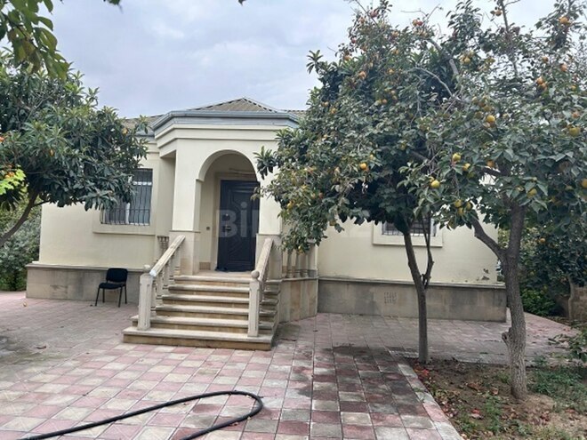 Satılır 3 otaqlı həyət evi/bağ evi 100 m², Ramana q., photo 1 from 13
