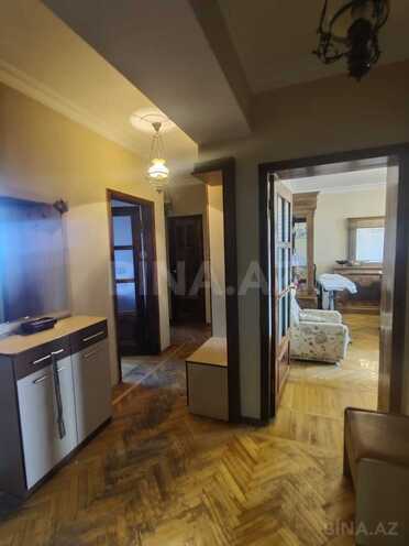 Satılır 4 otaqlı köhnə tikili 105 m², Elmlər Akademiyası m., photo 13 from 14