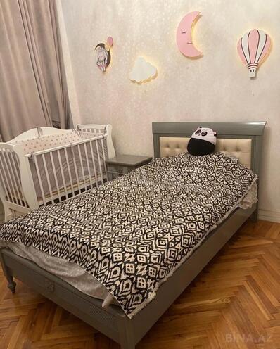 İcarəyə verilir 4 otaqlı köhnə tikili 160 m², Nizami m., photo 8 from 13