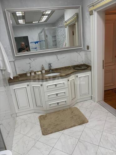 İcarəyə verilir 4 otaqlı köhnə tikili 160 m², Nizami m., photo 11 from 13
