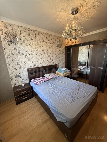 Продаётся 2-комн. вторичка 60 м², м. Халглар Достлугу, photo 6 from 13