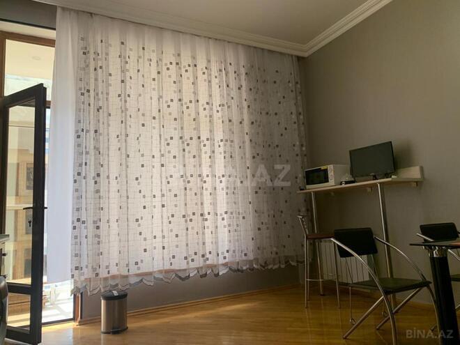 İcarəyə verilir 2 otaqlı yeni tikili 110 m², 28 May m., photo 14 from 29