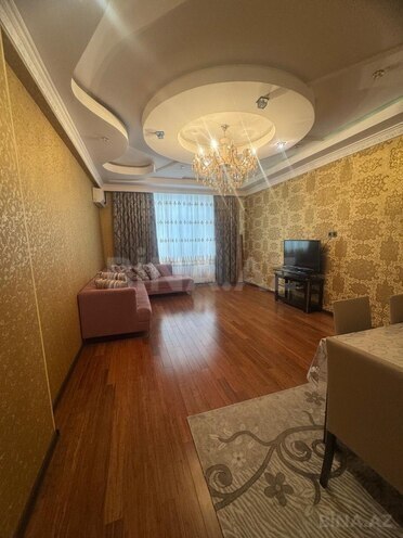 İcarəyə verilir 2 otaqlı yeni tikili 90 m², 7-ci mikrorayon q., photo 1 from 23