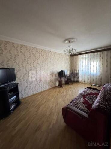 İcarəyə verilir 3 otaqlı köhnə tikili 70 m², Azadlıq Prospekti m., photo 1 from 16