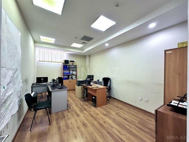 İcarəyə verilir 10 otaqlı ofis 300 m², İnşaatçılar m., photo 24 from 32