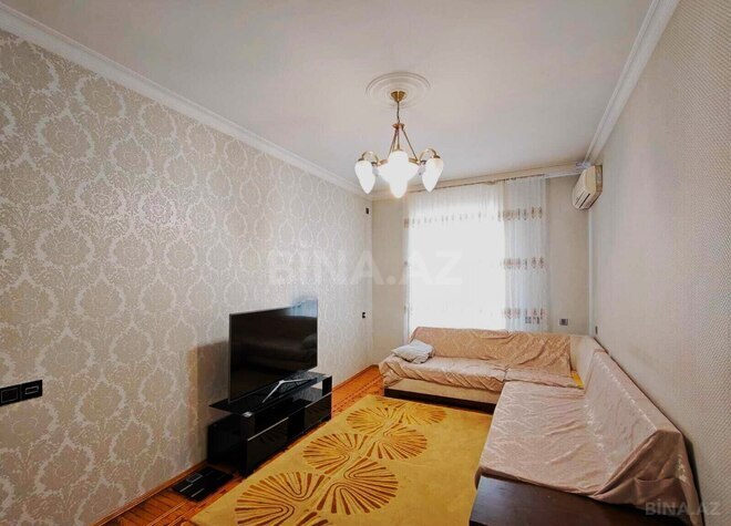 Продаётся 3-комн. вторичка 85 м², Насиминский  р., photo 1 from 11