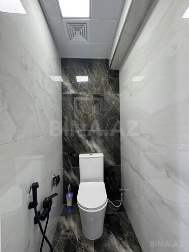 Satılır 2 otaqlı köhnə tikili 70 m², İnşaatçılar m., photo 9 from 10