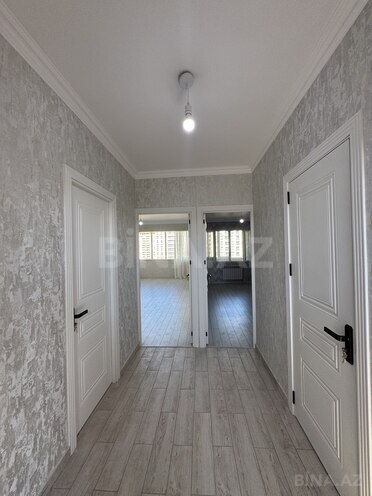 Satılır 2 otaqlı köhnə tikili 70 m², İnşaatçılar m., photo 4 from 10