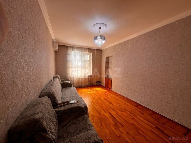 Satılır 2 otaqlı köhnə tikili 65 m², Yasamal r., photo 1 from 18