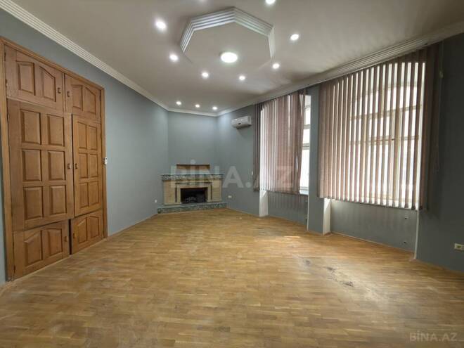 Сдаётся 4-комн. офис 180 м², Хатаинский р., photo 1 from 18