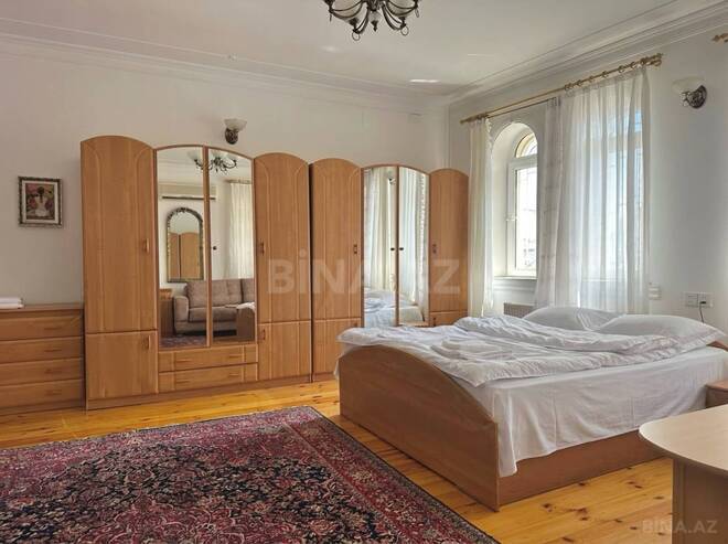 İcarəyə verilir 3 otaqlı köhnə tikili 150 m², İçəri Şəhər m., photo 9 from 17