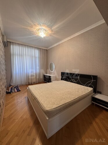 Сдаётся 3-комн. новостройка 101 м², м. Ази Асланов, photo 5 from 18