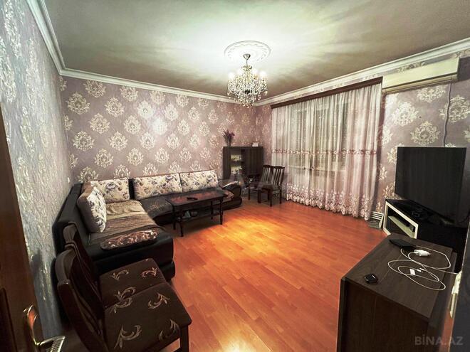 Satılır 3 otaqlı köhnə tikili 83 m², Elmlər Akademiyası m., photo 1 from 9