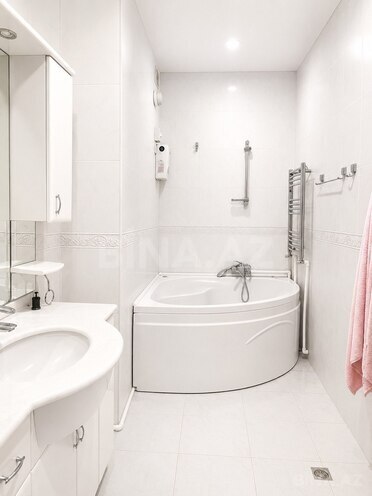 Продаётся 4-комн. новостройка 135 м², м. Иншаатчылар, photo 9 from 13
