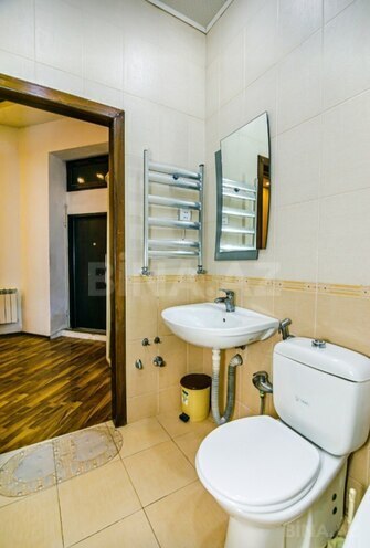 İcarəyə verilir 3 otaqlı köhnə tikili 100 m², Sahil m., photo 18 from 32