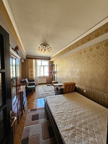 Сдаётся 2-комн. новостройка 59.9 м², м. 20 января, photo 1 from 13