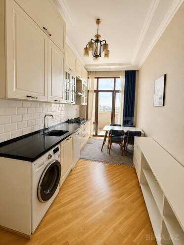 Satılır 3 otaqlı yeni tikili 98 m², 8 Noyabr m., photo 3 from 15
