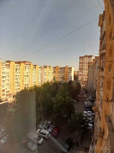 Satılır 2 otaqlı köhnə tikili 45 m², İnşaatçılar m., photo 5 from 16
