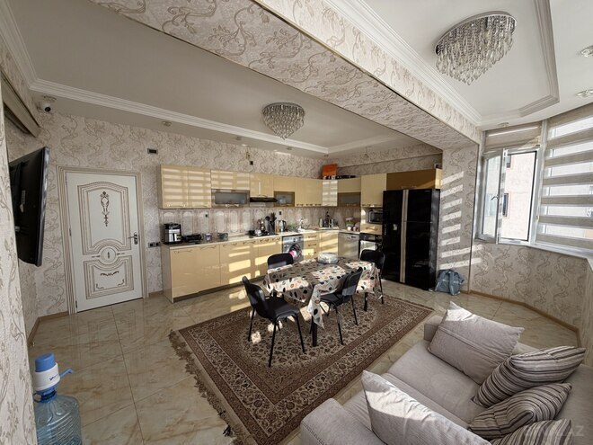 Satılır 3 otaqlı yeni tikili 135 m², İnşaatçılar m., photo 10 from 20