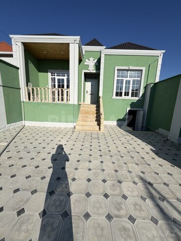 Satılır 4 otaqlı həyət evi/bağ evi 110 m², Zabrat q., photo 1 from 16