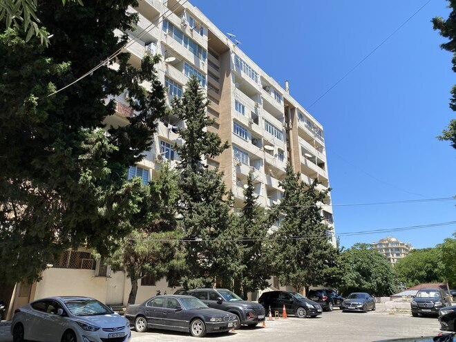 Satılır 5 otaqlı köhnə tikili 140 m², Nizami m., photo 3 from 25