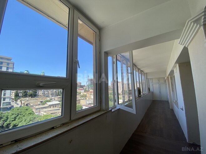 Satılır 5 otaqlı köhnə tikili 140 m², Nizami m., photo 20 from 25