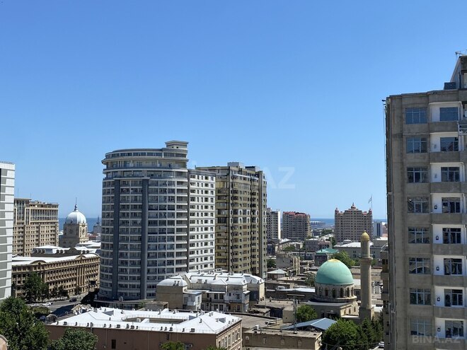 Satılır 5 otaqlı köhnə tikili 140 m², Nizami m., photo 10 from 25