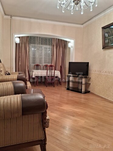 İcarəyə verilir 3 otaqlı köhnə tikili 75 m², Nərimanov r., photo 1 from 13