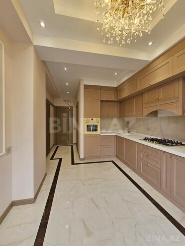 Продаётся 4-комн. новостройка 129 м², м. Низами, photo 3 from 32