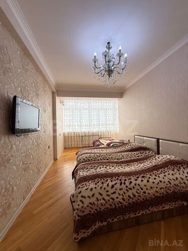 İcarəyə verilir 3 otaqlı yeni tikili 135 m², İnşaatçılar m., photo 11 from 24