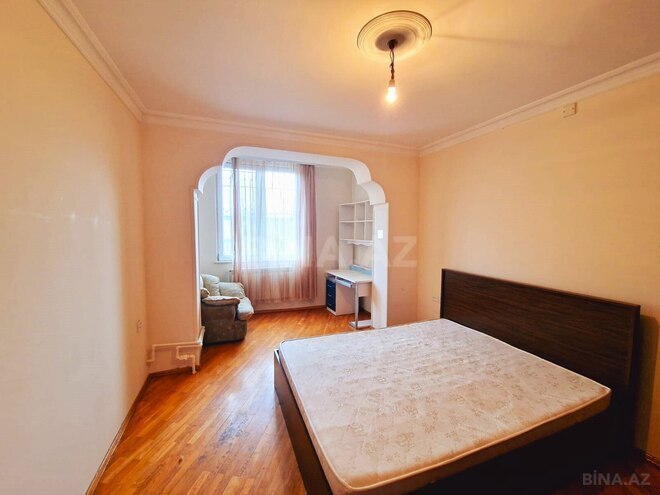Satılır 3 otaqlı köhnə tikili 100 m², Nərimanov r., photo 9 from 18