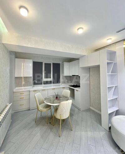 Satılır 2 otaqlı köhnə tikili 46 m², Memar Əcəmi m., photo 4 from 8